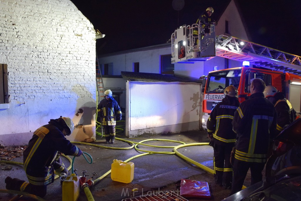 Feuer 2 Koeln Porz Langel Hinter der Kirche P096.JPG - Miklos Laubert